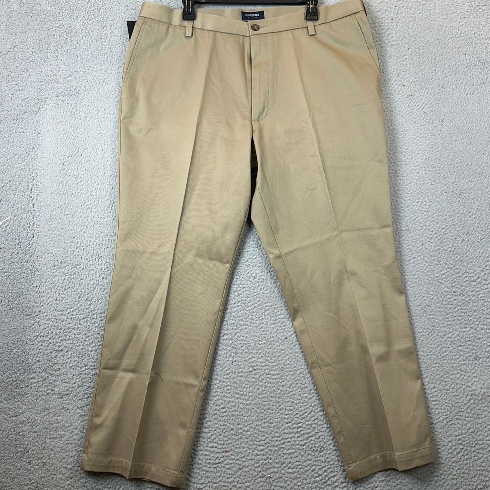 NEW Dockers Pants Men 40X29 Signature Khaki D2 Straight Fit Tan Flat Front Chino